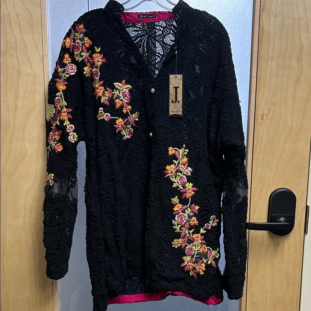 Black Floral Embroidered Women's Top